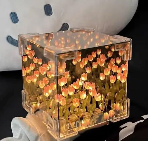 Led Decorative Nights Lamp for Bedroom,Handmade DIY Magic Cube Tulips Flower Table Lamp and Mirror 2 in 1,21 Flowers Birthday Gifts for Women and Girl (Square)